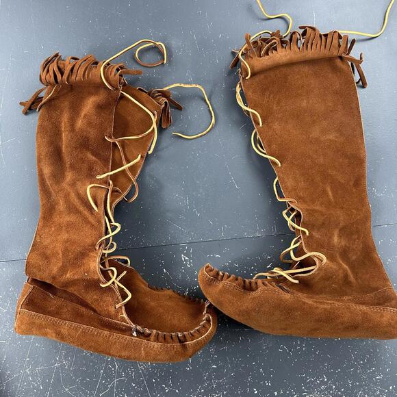 Minnetonka Shoes - VTG Minnetonka Calf High Moccasin Size 13 Brown Suede Lace Up Fringe 1822 EUC